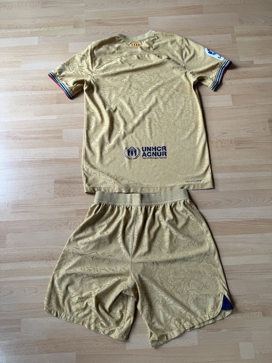 Maillots de corps & Pantalons: Barcelona Trikot Set – D'occasion à Riehen par dku_s9gx 1