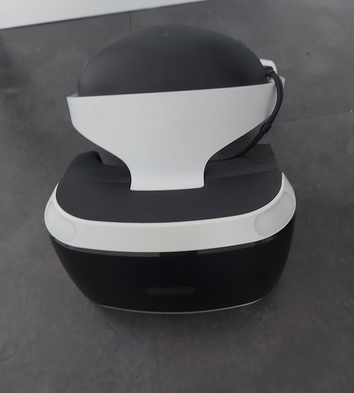 Sony Console: PS5 Konsole Disc edition + 2 Controller + PS VR + 15 Spiele – Usato da Widnau venduto da kano3 5