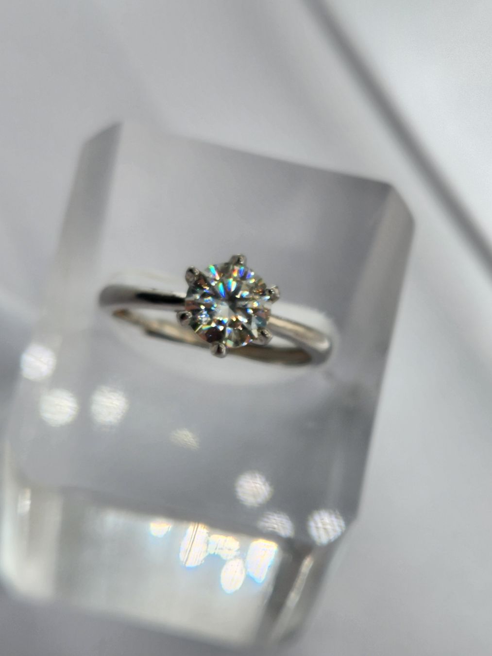 Anelli: Solitär Ring Moissonit, Silber 925, Gr. 53 verstellbar – Nuovo (secondo la descrizione) da St. Gallen venduto da GIULESGG 1