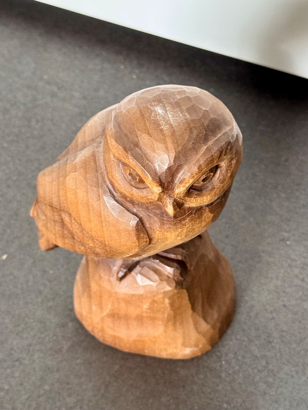 Figurines: Wunderschöne Holz Eule Brienzer Schnitzerei – D'occasion à Rothrist par Fondgruebe 7