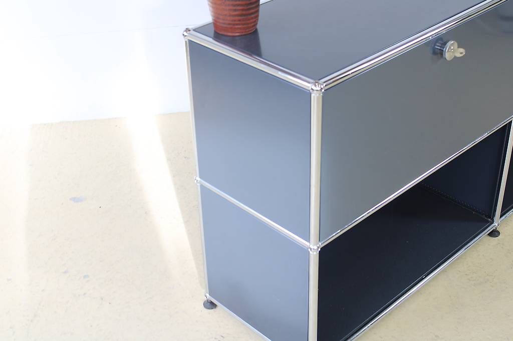 USM Scaffali: USM Sideboard in Anthrazitgrau, neuwertig! – Usato da Meinisberg venduto da atelier_TILIJA 5