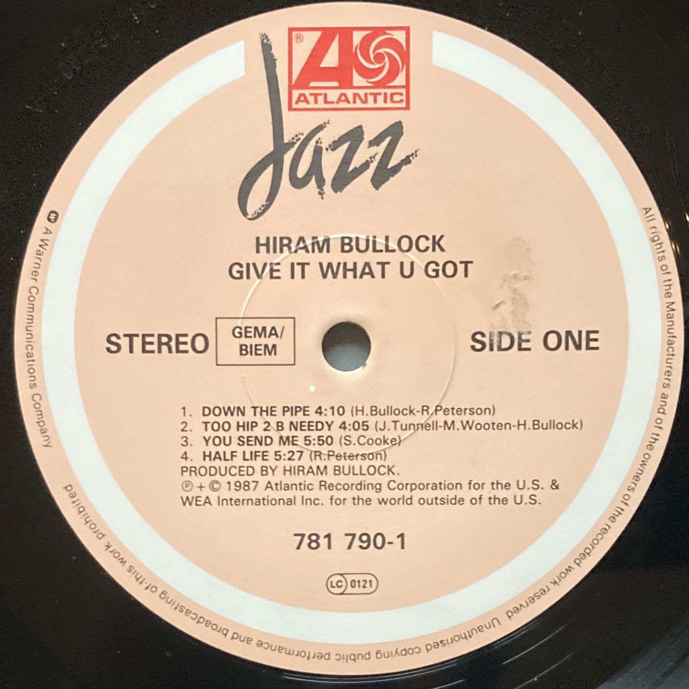 Dischi in vinile: HIRAM BULLOCK - GIVE IT WHAT U GOT – Usato da Poliez-Pittet venduto da Newtown-Records 2