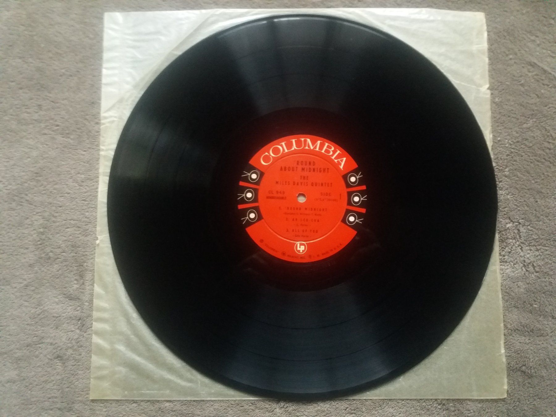 Dischi in vinile: LP (Miles Davis) Round About Midnight 1957 – Usato da Meyrin venduto da toutatis 2