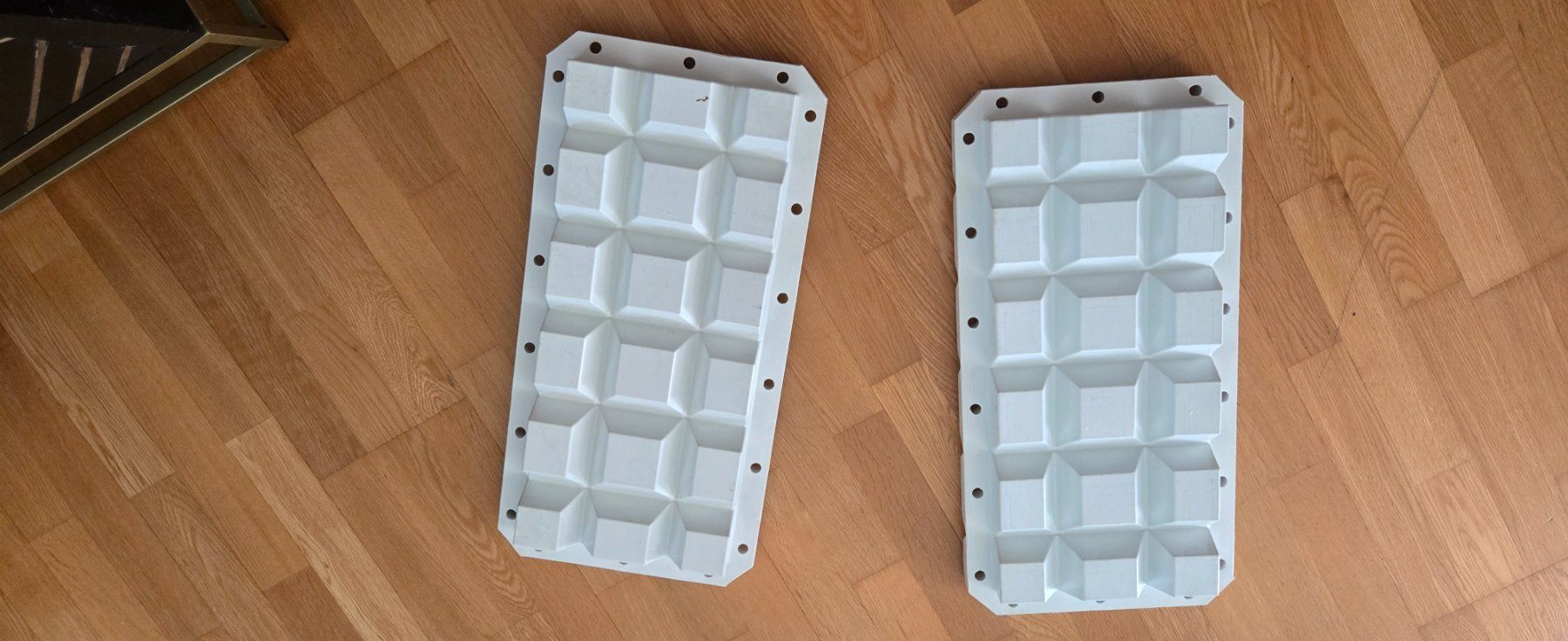 Musikinstrumente: 2 Multifender 60x30x8 cm – Gebraucht aus Zollikerberg von Thrisha 1