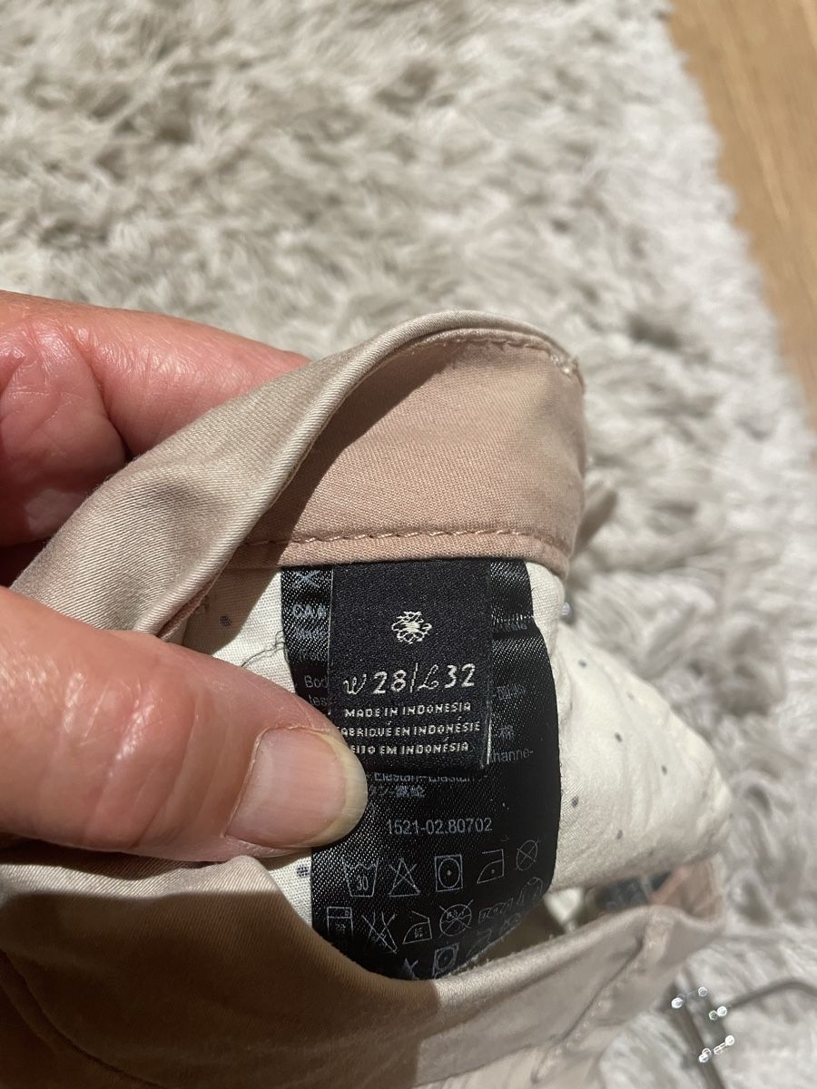 Maison Scotch Hosen: Chino Hose Maison Scotch 36 – Gebraucht aus Bischofszell von krass13 5