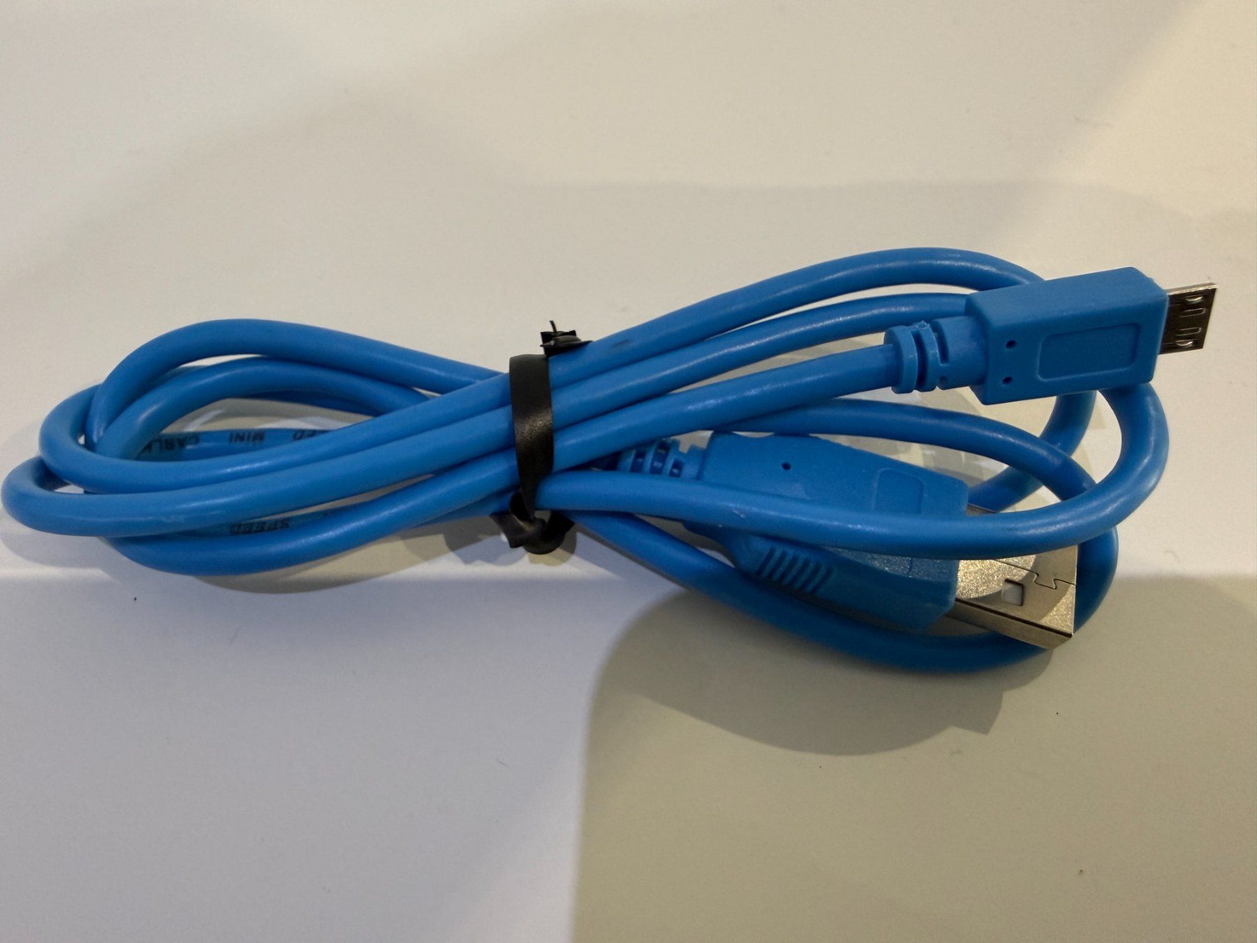 Cavi: USB-Kabel, USB-A auf USB-Micro, 1m, Blau - NEU – Nuovo e nell'imballaggio originale da Unterengstringen venduto da Tnovus