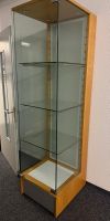 Vitrinen-Schrank Holz/Glas mit Beleuchtung und 4 Regalen