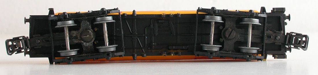Märklin Modellini di ferrovie: Märklin Kesselwagen der DB Shell Spur H0 – Usato da Oberwil BL venduto da Klang 3
