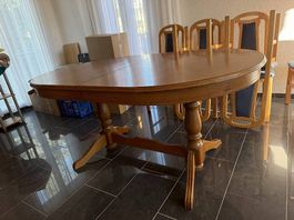 Tisch per sofort abholbereit