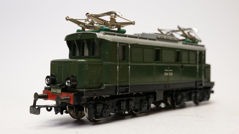 Locomotive électrique Märklin HO 3011 BR E44039 - Train D'occasion
