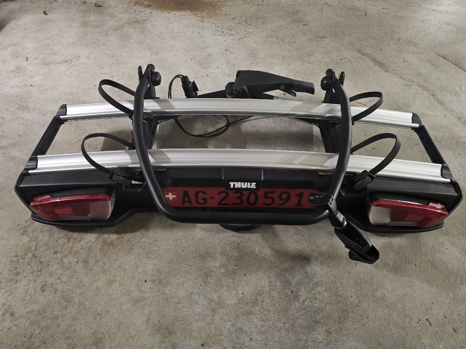 Travi: Thule VeloSpace XT 2 (Modell 938) – Usato da Bergdietikon venduto da Seasnakedivers 1