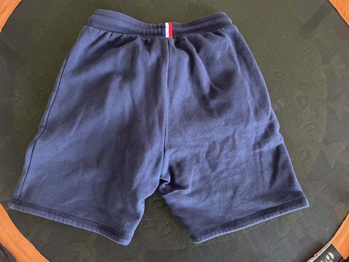 Pantaloni: Paris Sweathose kurz Gr.140 – Usato da Zug venduto da SteffiW. 2