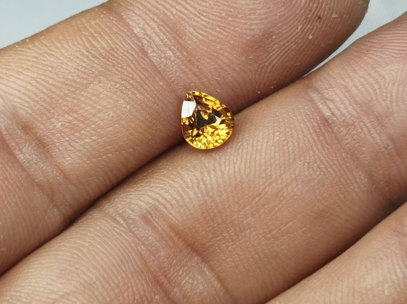 Pietre preziose: zircon - 1.92 CT - Tanzania – Nuovo (secondo la descrizione) da Inden venduto da Gemmycorner