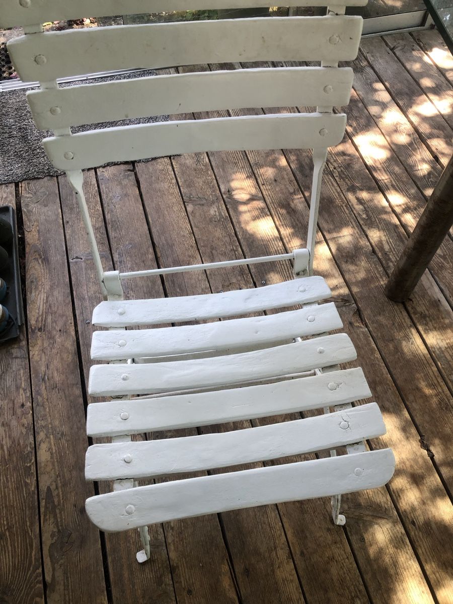 Chaises: Antiker Gartenstuhl – Neuf avec emballage d'origine à Burgdorf par elatria