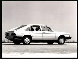 Fotografie Auto Audi 100 Avant L 5E, F