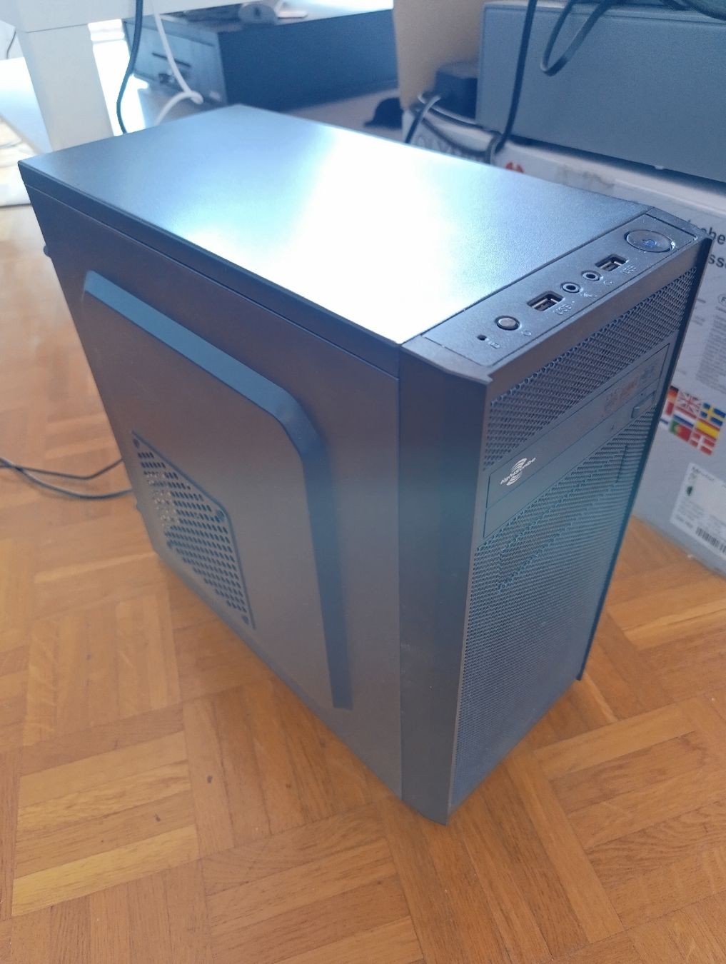 Intel PC: PC Intel Celeron G3930 (6 Jahre alt) – Usato da Morbio Inferiore venduto da steve1ch