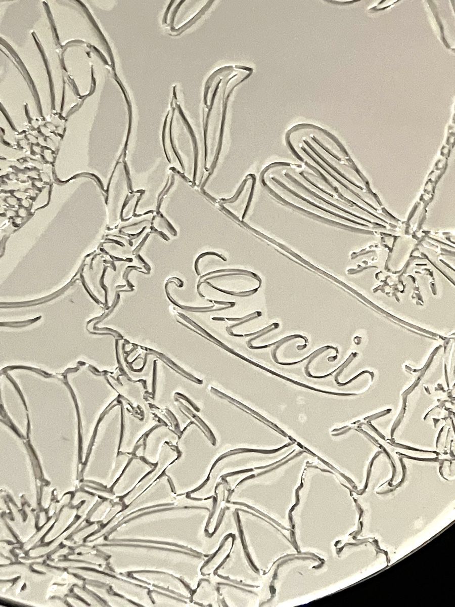 Specchi: Gucci Flora Mirror Compact with box - Elegant Floral Design – Nuovo e nell'imballaggio originale da St. Gallen venduto da Atelier.W.Maison 3