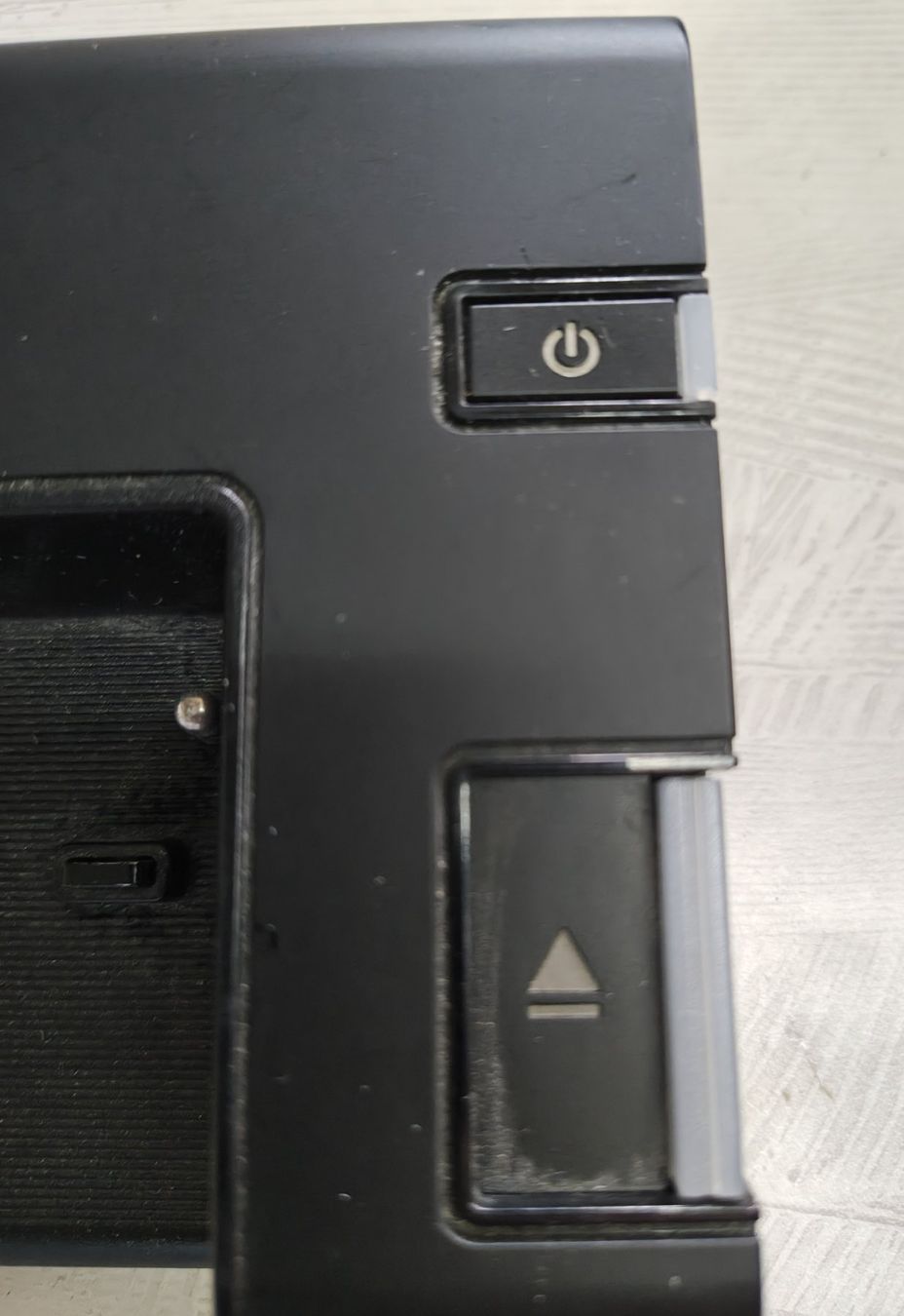 Hewlett Packard Docking station: HP 2570 Docking Station – Usato da Uerkheim venduto da Justi.y 6