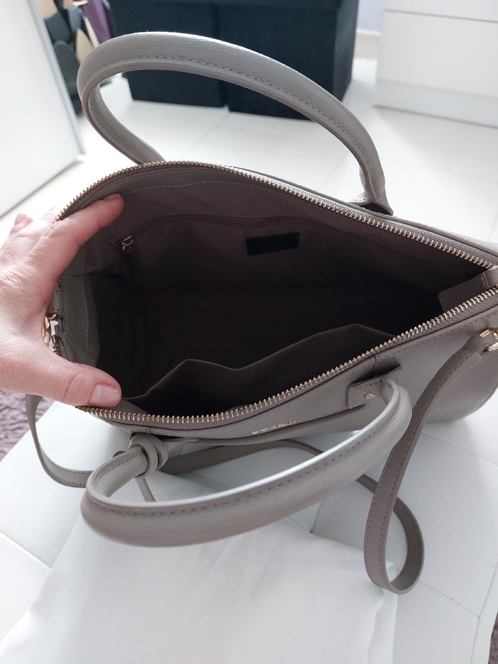 Furla Borse da donna: Sac Furla, gris , cuir véritable – Nuovo (secondo la descrizione) da Formangueires venduto da Fabienne1974 2