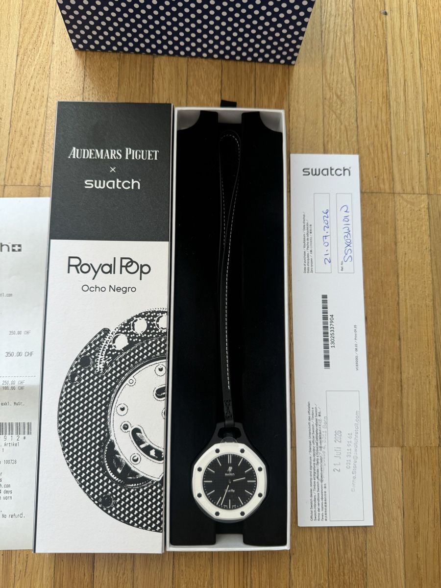 Audemars Piguet Orologi: Swatch x Audemars Piguet AP OCHO NEGRO  – Nuovo e nell'imballaggio originale da Bern venduto da alekswhite