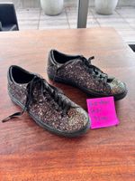Fast neu Sketchers Gr 38