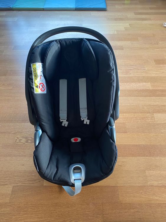 Cybex Cloud Z I size car seat and ISO Fix base Kaufen auf Ricardo