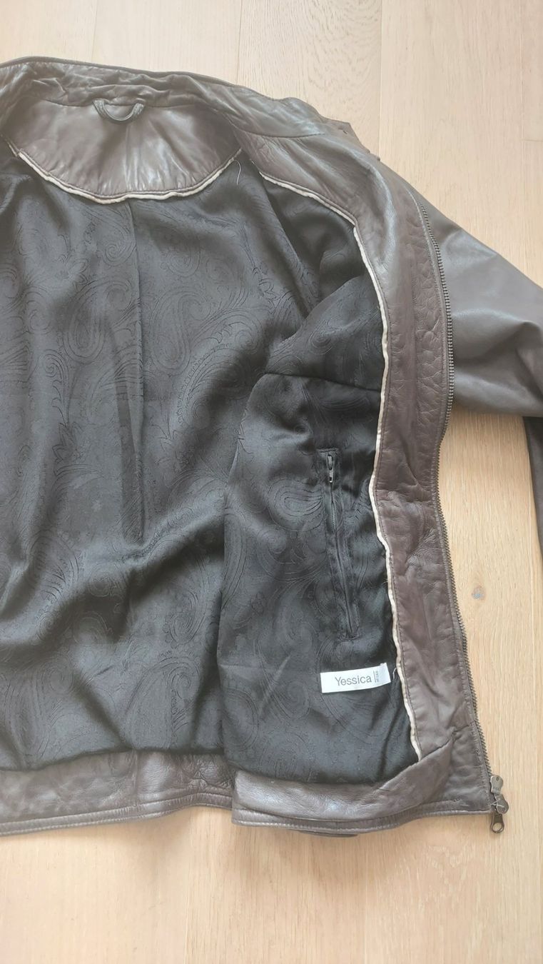 Giacche: zeitlose Damen- Lederjacke – Usato da Winterthur venduto da Psidler8 2