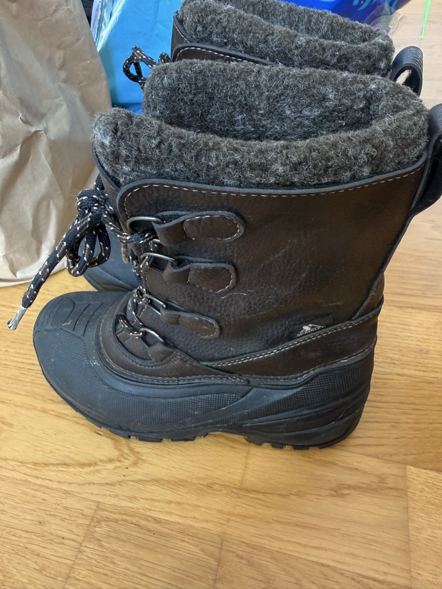 Scarpe da uomo: Winterstiefel Gr 36 – Usato da Zürich venduto da schanet01 2
