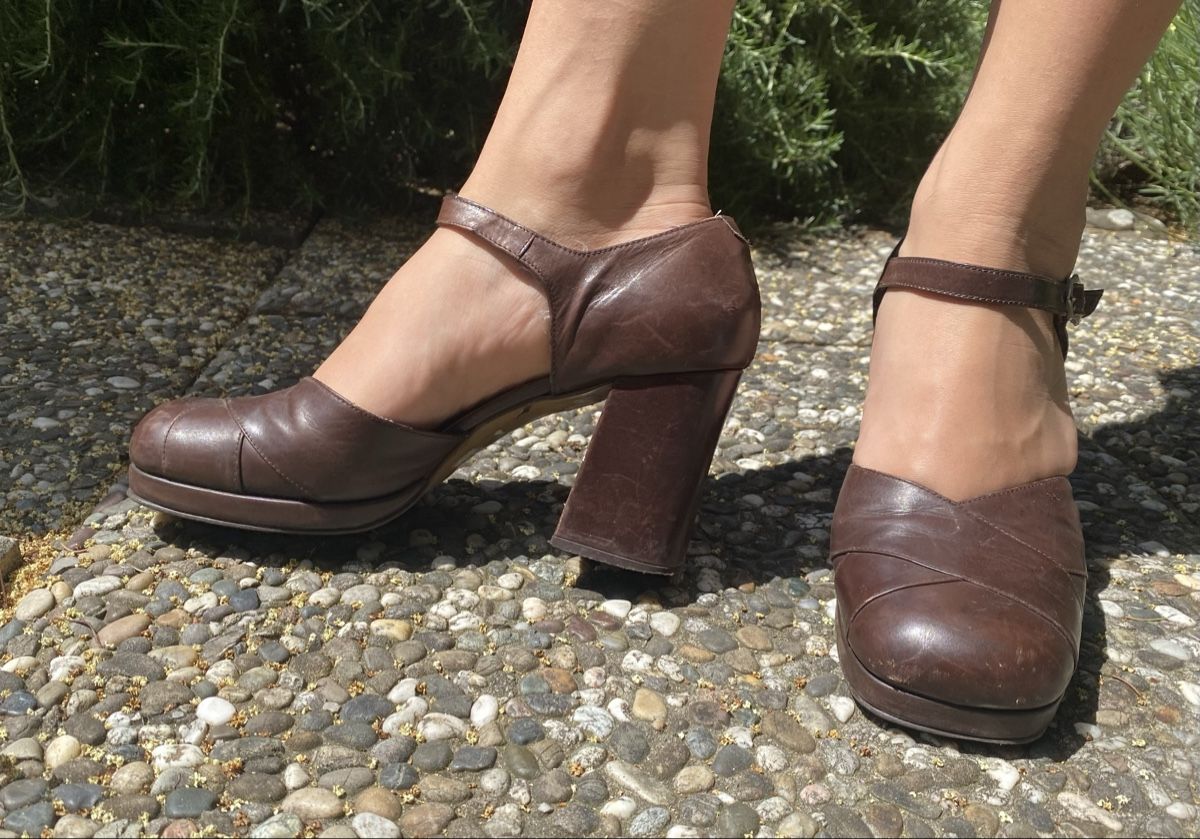 Dune London Scarpe da donna: Mary-Jane-Pumps mit Blockabsatz von Dune – Usato da Muttenz venduto da ala_7c7n