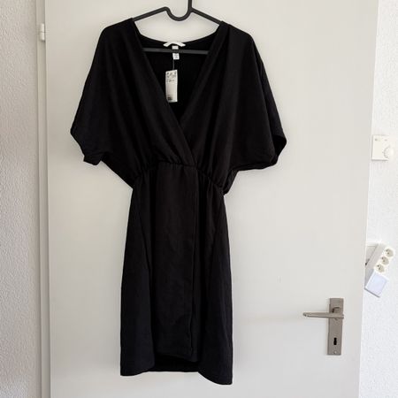 Schwarzes Sommerkleid von H&M, Grösse XS, neu mit Etikett