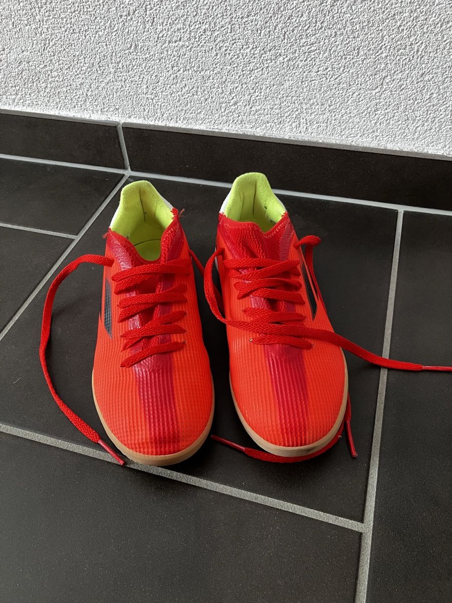 Adidas Scarpe per ragazzi: Fussball Hallenschuhe Adidas – Usato da Benken SG venduto da Nicae19 1