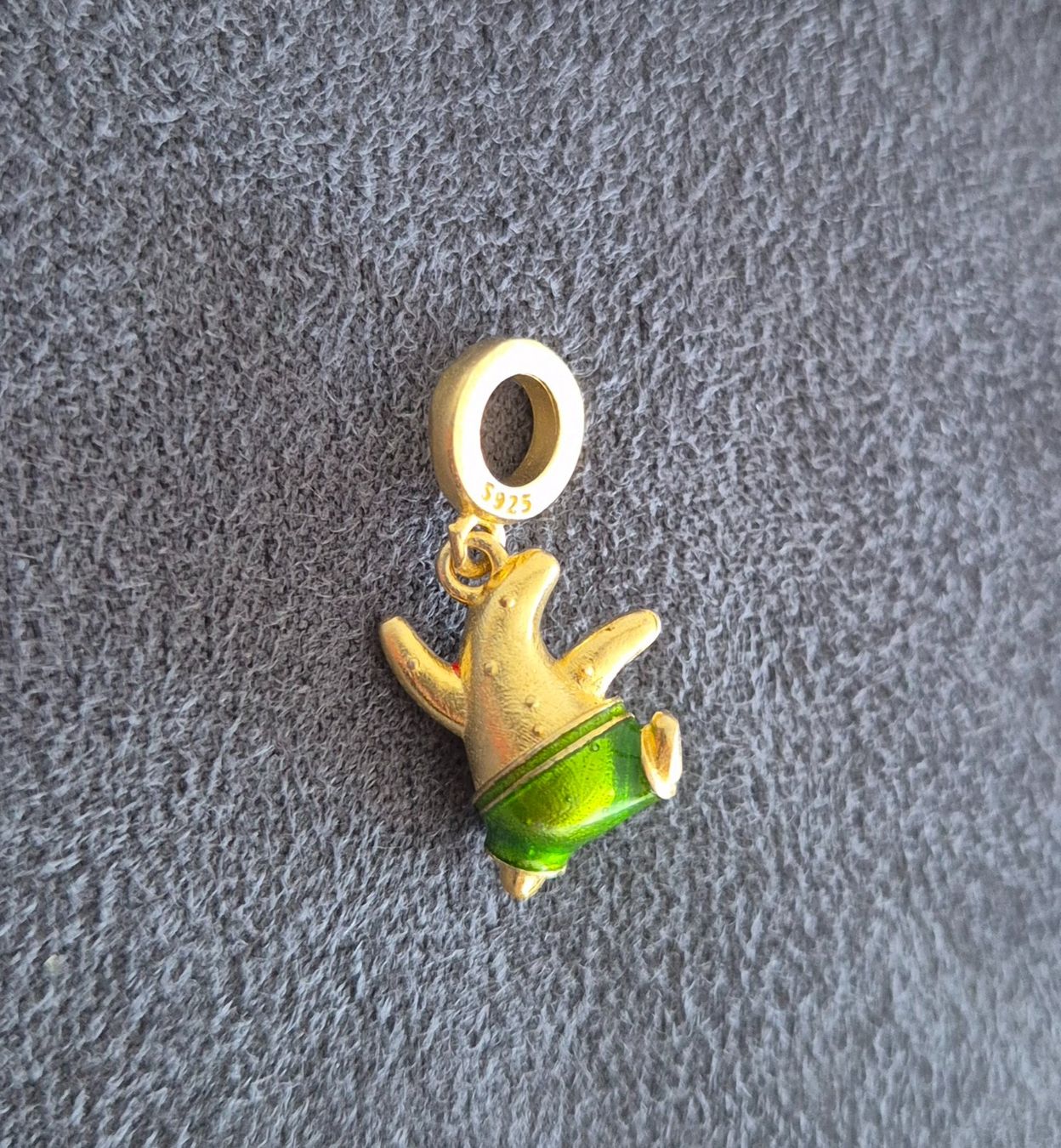 Pendentifs: Silber Charm Patrick goldfarbig +Garantie – Neuf (Voir description) à Rotkreuz par Carbone_Bijou-Shop 2