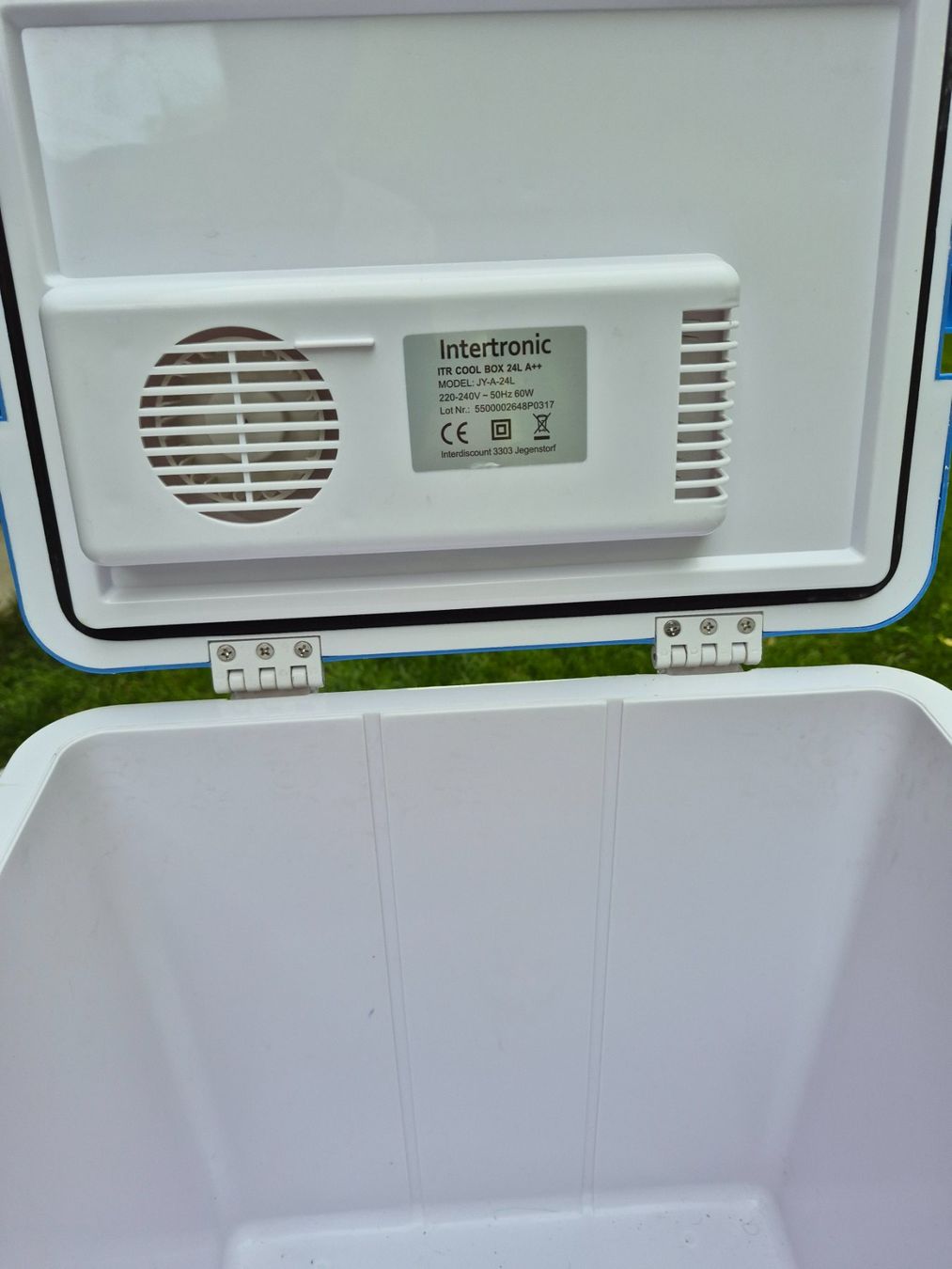 Frigoriferi & Refrigeratori: Intertronic Kühlbox  24L – Usato da Weier im Emmental venduto da hornanuschka 2