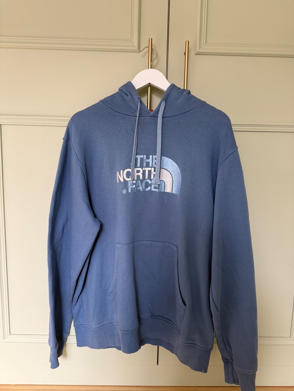 North Face Maglioni & Felpe: The North Face (Kapuzen)Pullover / Hoodie blau – Usato da Uettligen venduto da Leoniexx