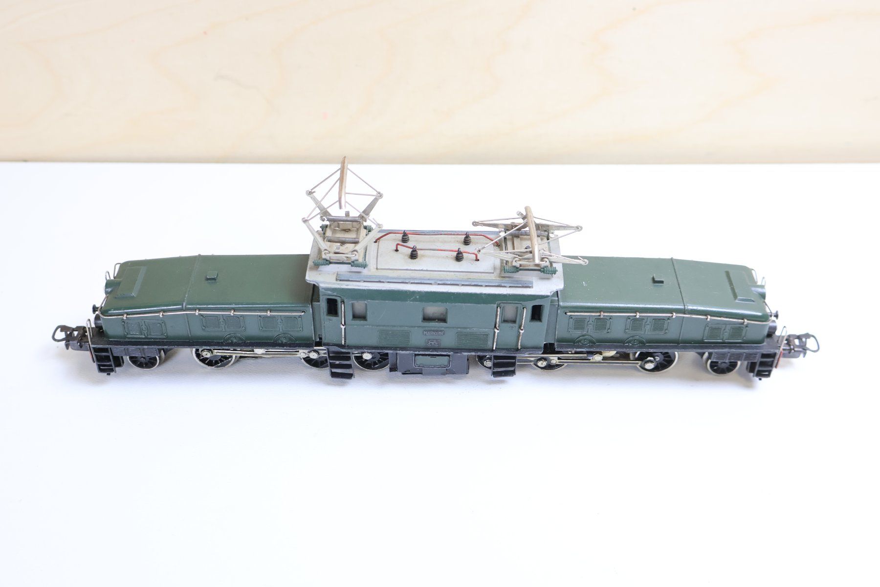 Märklin Modellini di ferrovie: Märklin SBB Krokodil E-Lok 3015 - Gussmodell – Difettoso da Winterthur venduto da Monstera 3