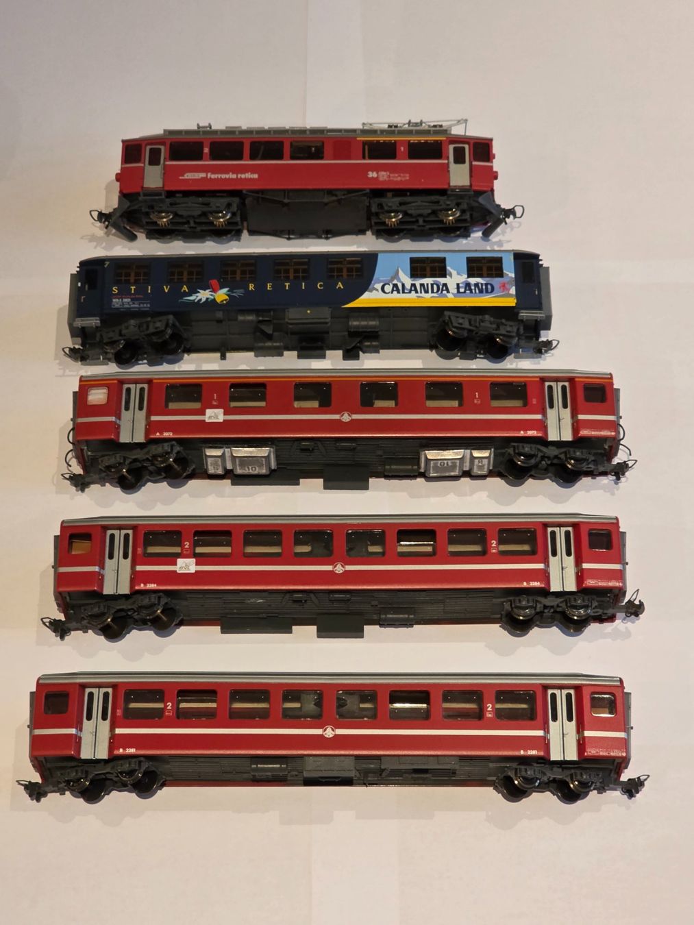 Bemo Modellini di ferrovie: RhB Lok und Wagen – Usato da Siblingen venduto da Akirathomas