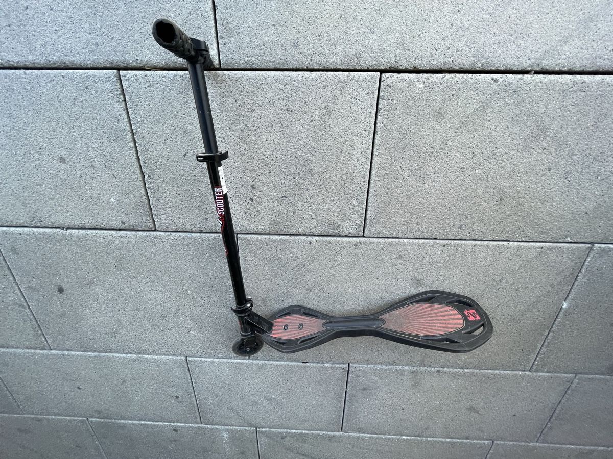 Kickboard: Wave Scooter verstellbar in der Höhe – Usato da Illnau venduto da cla_jqf8