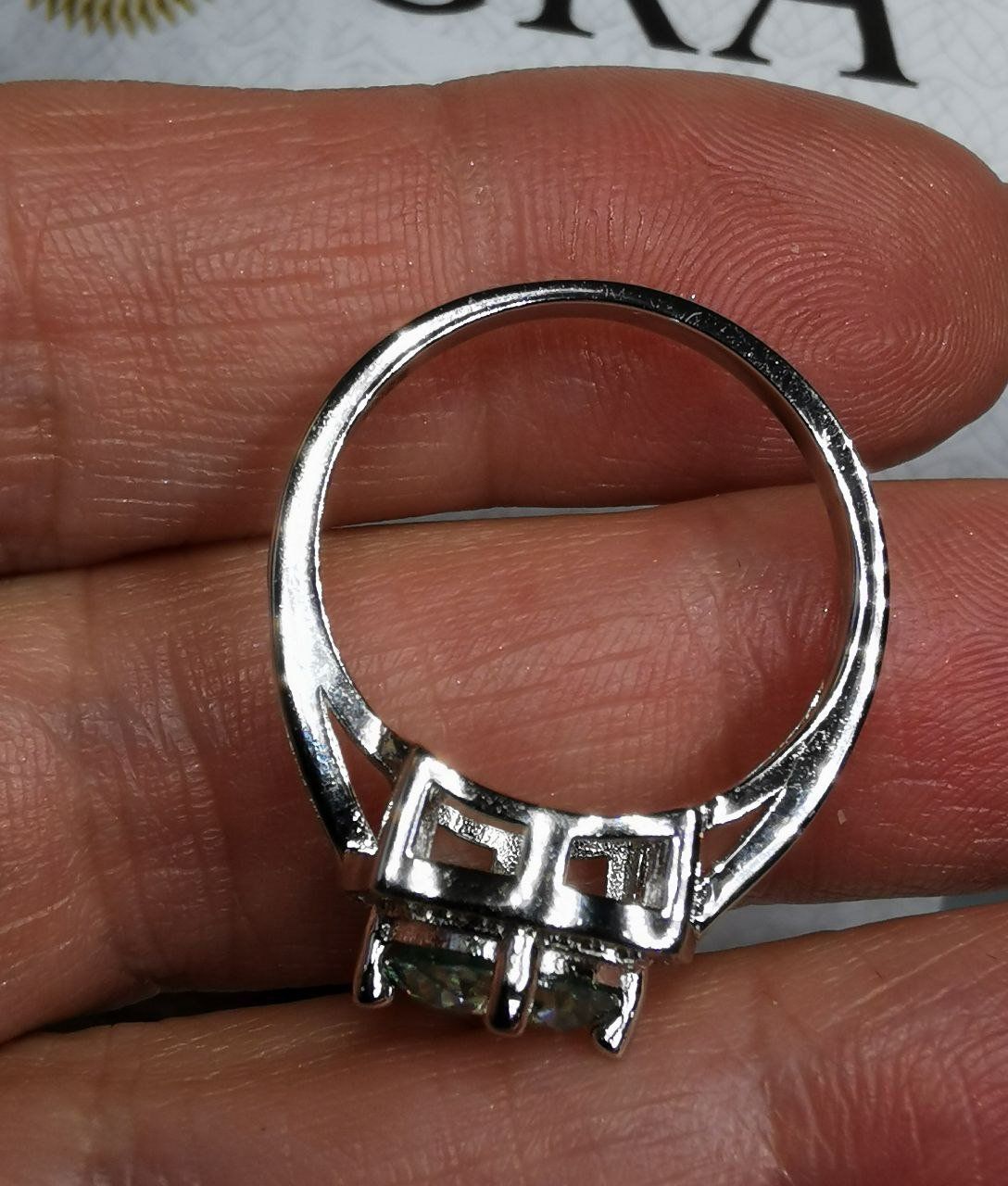 Anelli: Bague argent avec diamant de moissanite de 2 ct certifié GRA – Nuovo e nell'imballaggio originale da Reconvilier venduto da Tsma67 7
