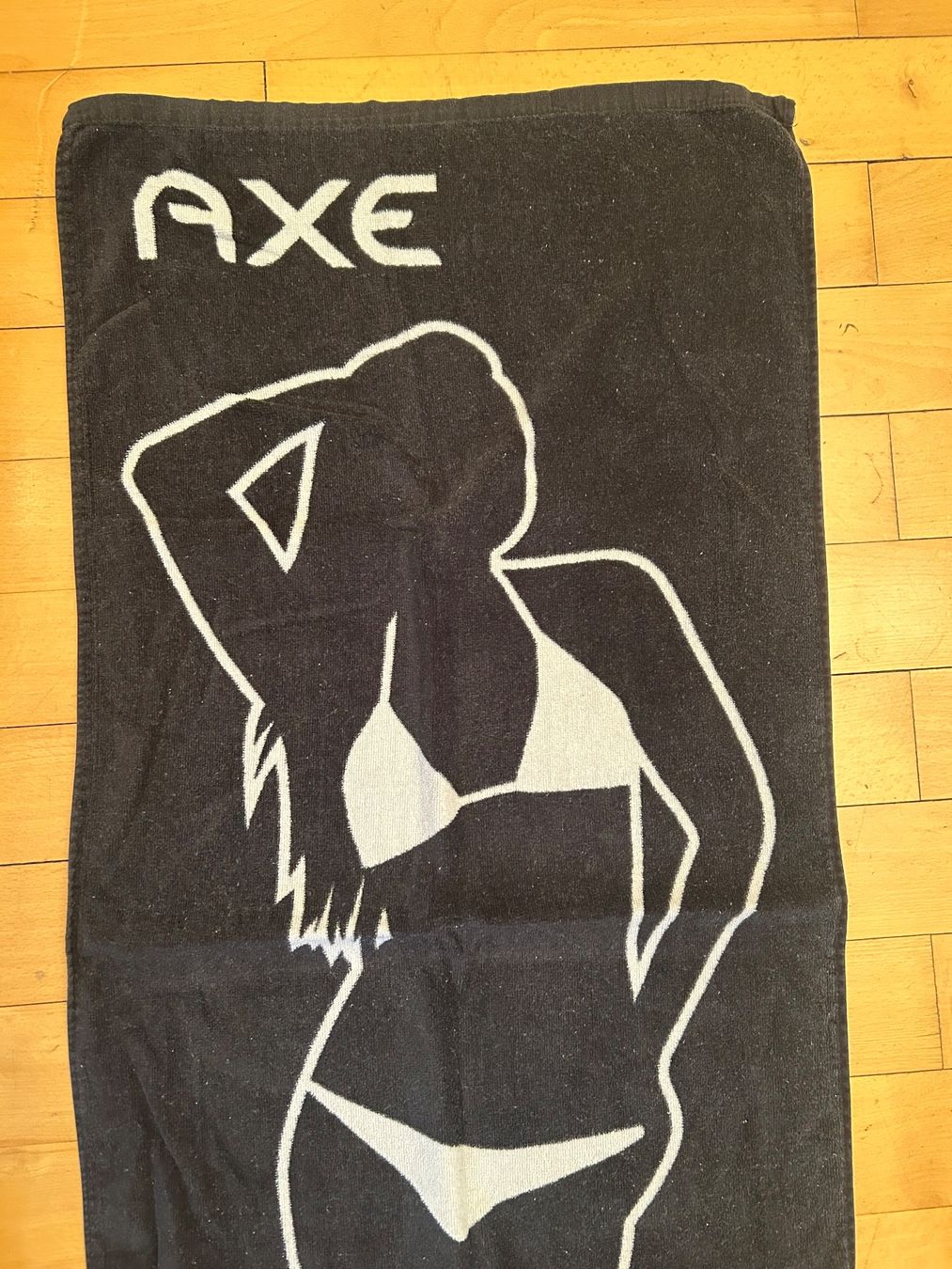 Badetücher: Vintage AXE Frotteebadetuch – Gebraucht aus Rorschacherberg von Svebe 2