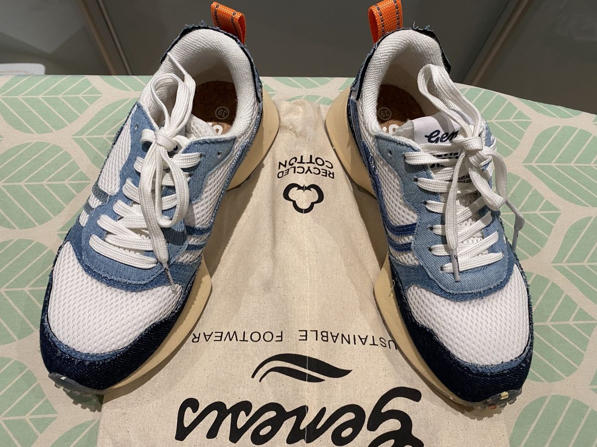 Genesis Scarpe da donna: Genesis Sneaker, Gr. 39, Blau/Weiss, NEU ungetragen – Nuovo e nell'imballaggio originale da Oberrohrdorf venduto da Desteny1 1