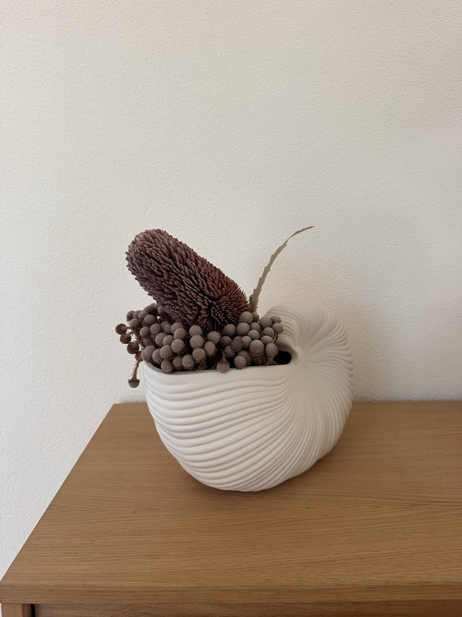 Ferm living Vasen & Gefässe: Ferm Living Shell - Vase – Gebraucht aus Winterthur von Glatzco 1