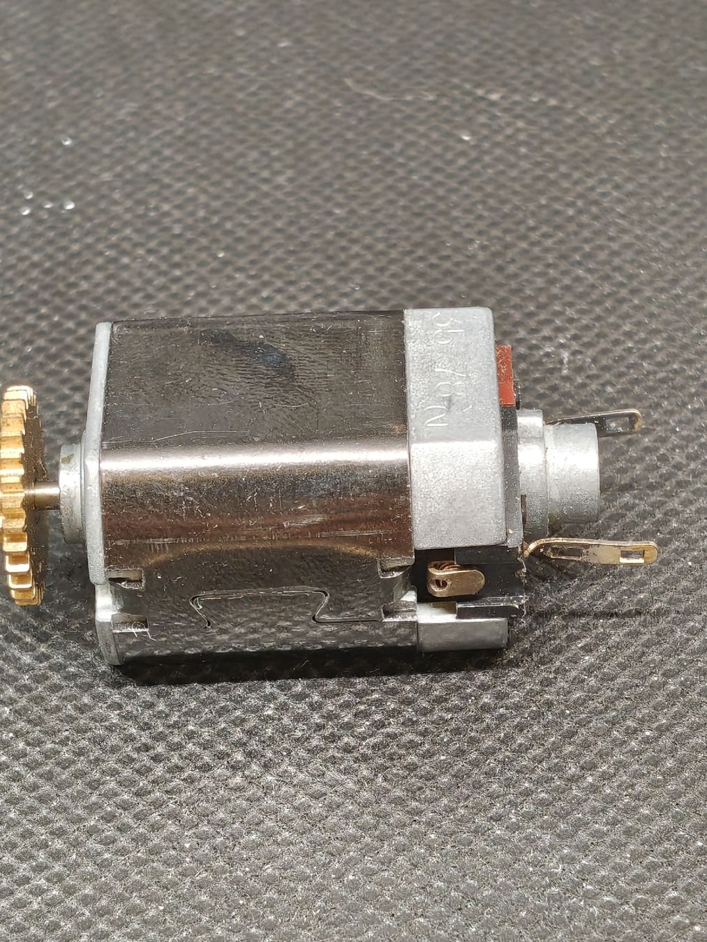 Carrera Piste: Carrera Rennbahn Motor – Nuovo (secondo la descrizione) da Wangen an der Aare venduto da RetroKontor 6