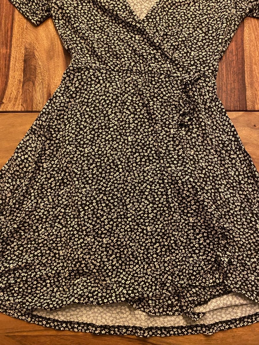 Vestiti: Kleid – Usato da Luzern venduto da oli_6x2r 1