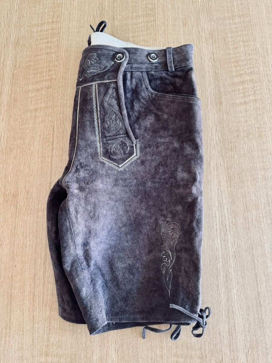 Pantaloni: Lederhosen – Usato da Zürich venduto da agu_jvw9 2
