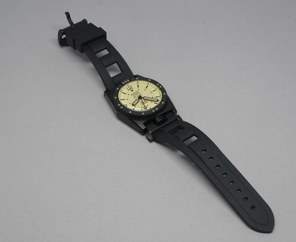 Breitling Orologi: ZRC Grands Fonds 300 – Usato da Valeyres-sous-Rances venduto da Tinuu0 4