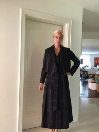 AKRIS Kleid mit Jacke Karomuster Schwarz Grösse 36 Neuwertig