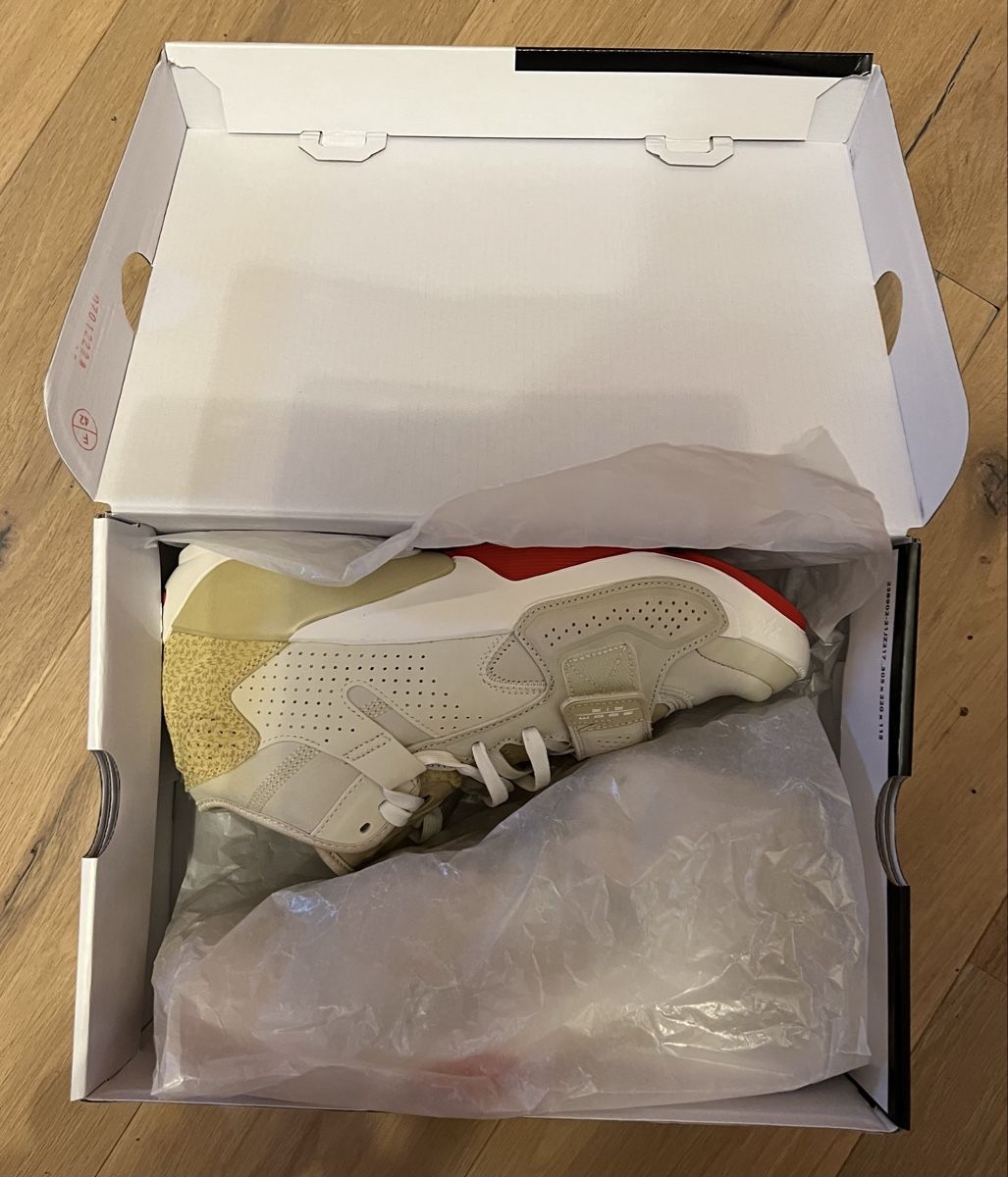 Jordan Herrenschuhe: Jordan Gr.41 – Neu und originalverpackt aus Tavannes von Kcirtapretus 1