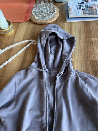 Kapuzenjacke GAP Body Line Gr. L