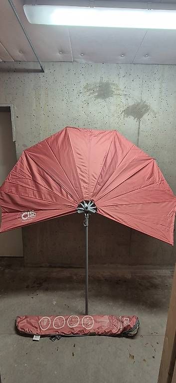Ombrelloni: Parasol anti vent – Usato da Soral venduto da ana_68qr 2