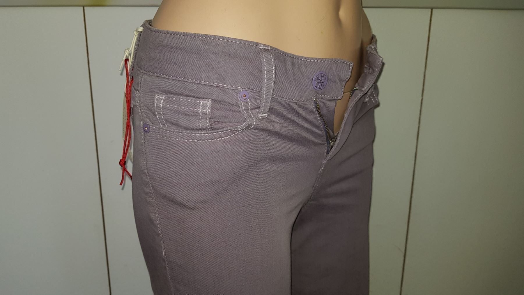 Guess Jeans: Jeans GUESS taille 25 neuf – Nuovo e nell'imballaggio originale da Cossonay-ville venduto da Super-Price-Quality 4